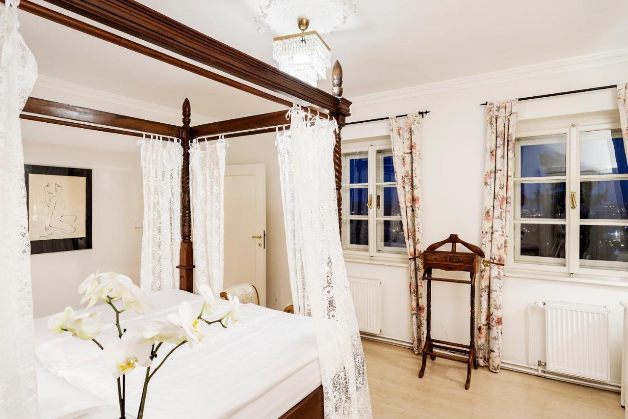 Nebozizek Hotel A Restaurant براغ المظهر الخارجي الصورة
